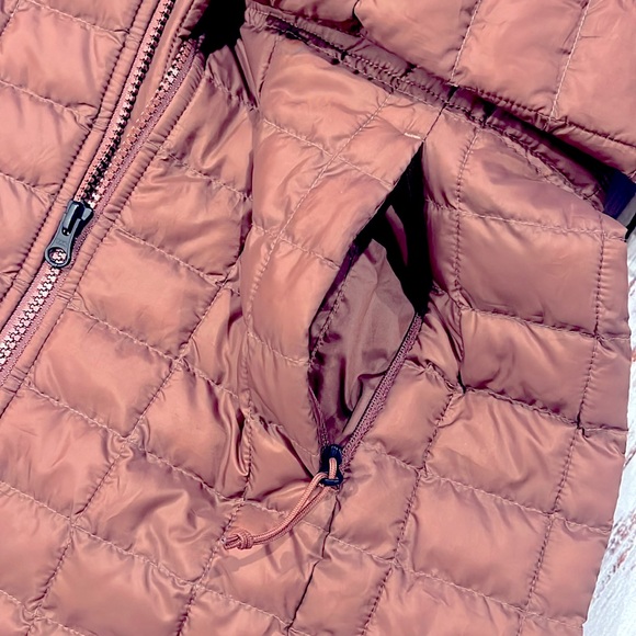 The North Face Thermoball Eco Parka Jacket - Picture 4 of 10